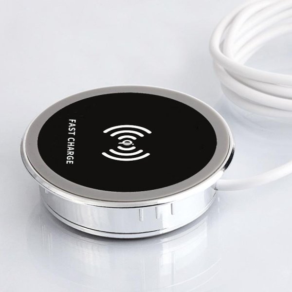 Ugradbena fi60- USBA/C + QI- CRNA