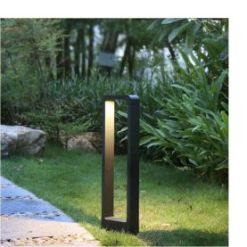 Vrtna samostojeća lampa Snaga 10W -crna