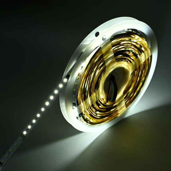 DIGITALNA (PLIVAJUĆA) SMD LED traka 120D/m 