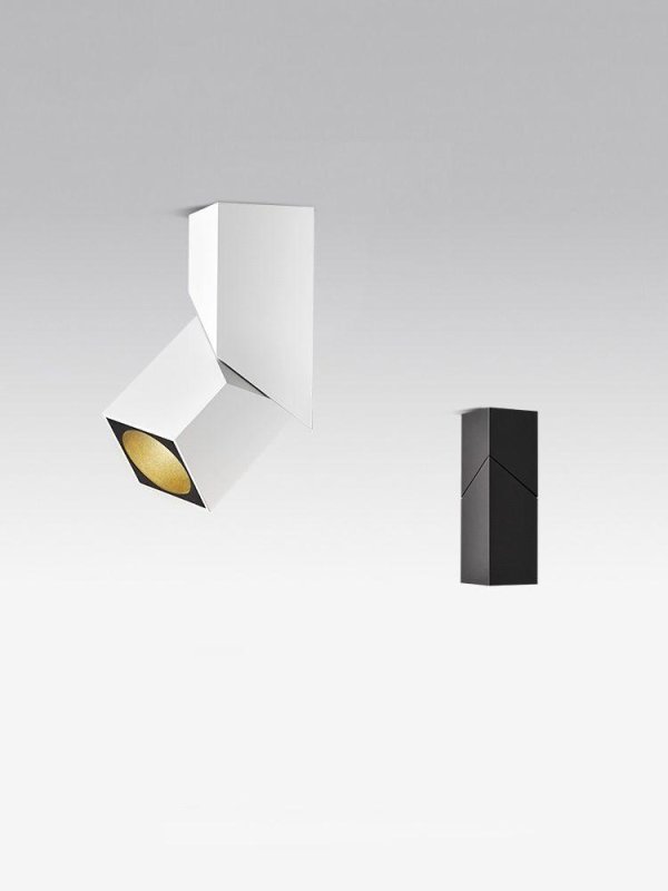 Nadgradni kvadratni LED reflektor Snaga 12W - crna