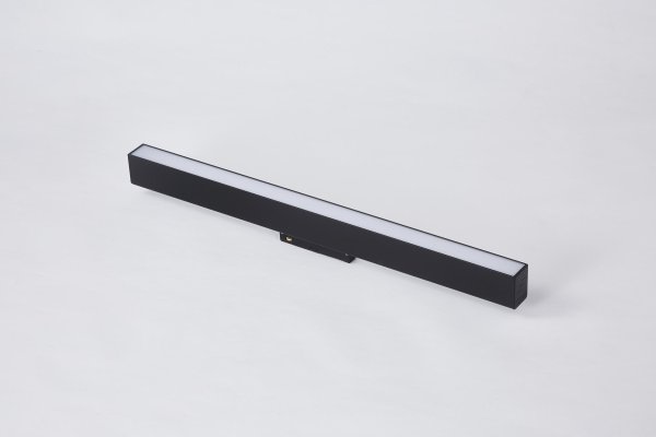 Led magnetni reflektor- 0-10V dimabilni ravni puni  Snaga 10W 3000K- crna