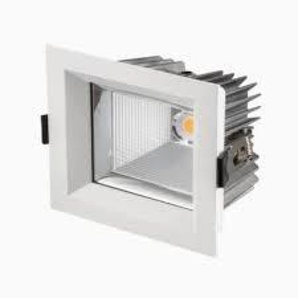 Ugradbena LED COB spotica kvadratna 110*110mm 9W IP65 - crna