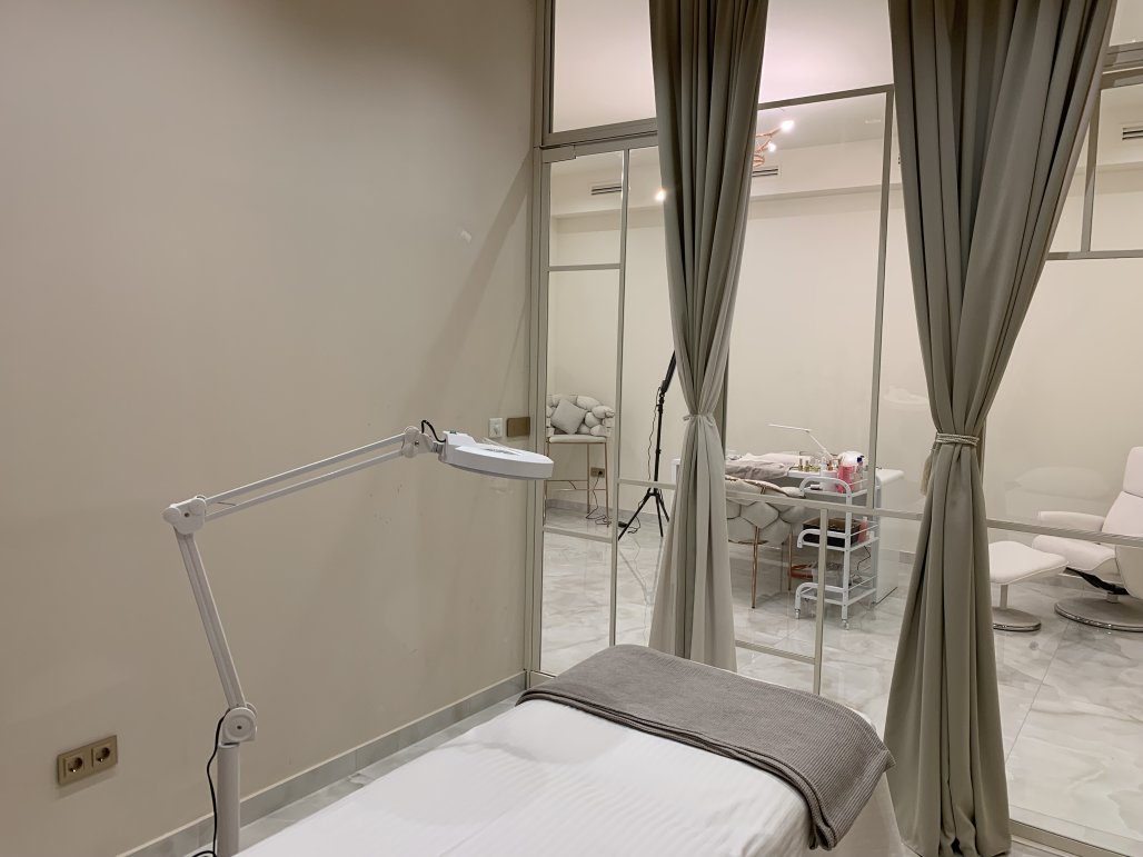 Beauty salon N 